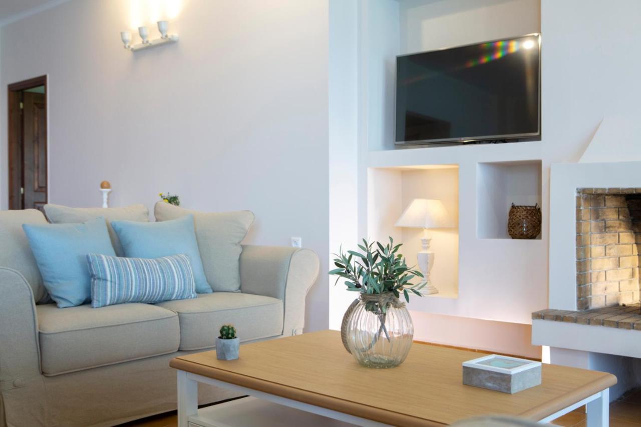 ניקיאנה Arokaria Beach House מראה חיצוני תמונה